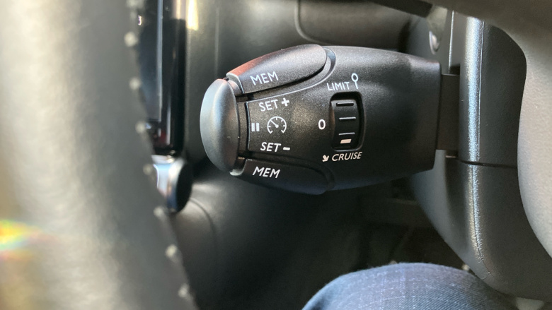 Citroen C3 1.2 PureTech 83 Flair Plus 5dr Petrol Hatchback